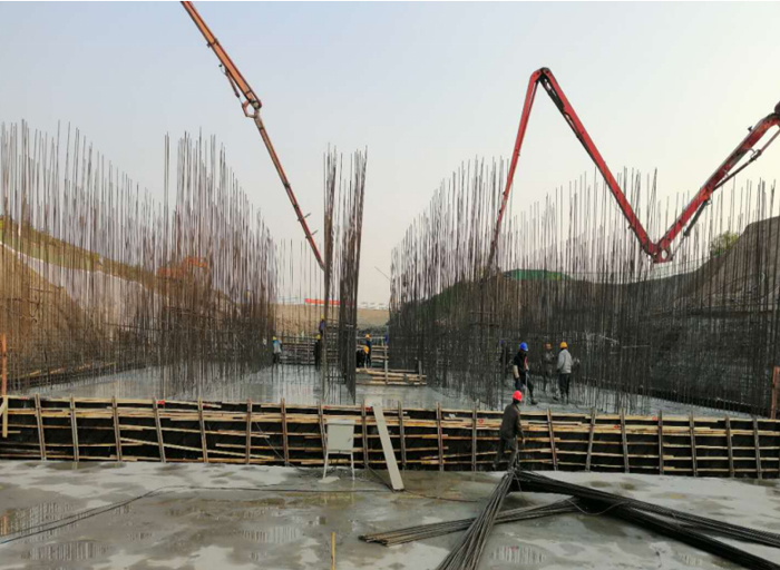 长江防洪能力提升堤防加固开发区施工Ⅲ标顺利完成马港闸站身底板混凝土浇筑